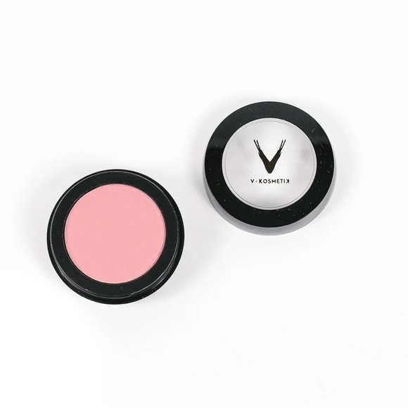 V-Kosmetik Light Weight Powder Blush in Magnolia - Picture 3 of 5